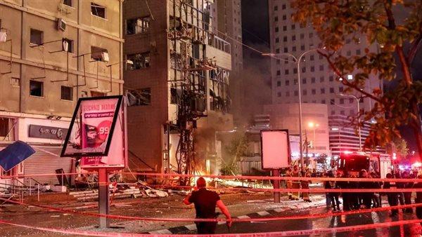 دوي انفجارات في تل أبيب بعد إطلاق صاروخ باليستي من اليمن 