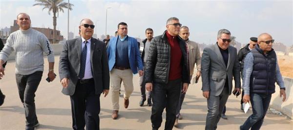 محافظ الجيزة يعاين نسب التنفيذ بأعمال رفع كفاءة ورصف طريق اسكندرية الصحراوي