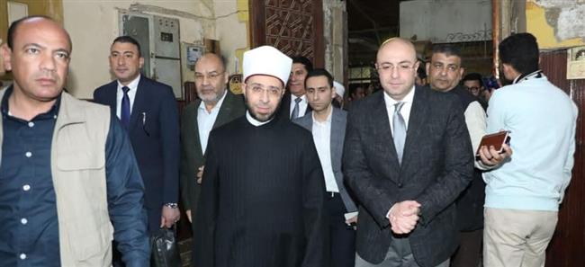 محافظ بني سويف ووزير الأوقاف يتفقدان بدء تنفيذ أعمال تطوير مسجد السيدة حورية