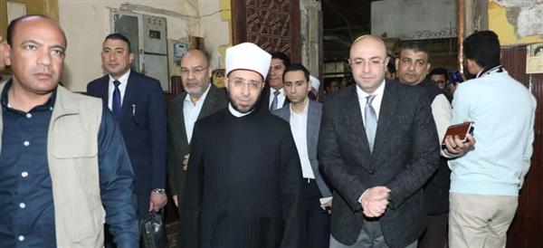 محافظ بني سويف ووزير الأوقاف يتفقدان بدء تنفيذ أعمال تطوير مسجد السيدة حورية
