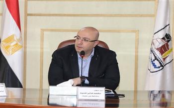   محافظ بني سويف يناقش تقارير المتابعات الميدانية لمنظومة وسير والعمل بالوحدات الصحية 