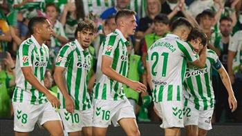   الدوري الإسباني.. ريال بيتيس يتعادل مع رايو فايكانو 1-1 