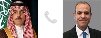   اتصال هاتفي بين وزير الخارجية والهجرة ونظيره السعودي