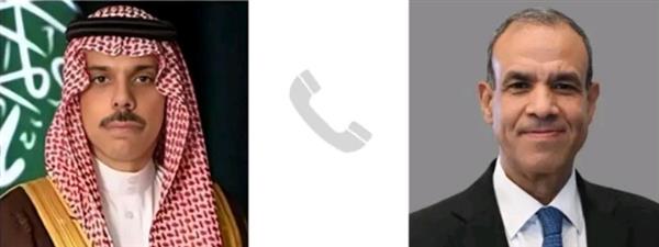 اتصال هاتفي بين وزير الخارجية والهجرة ونظيره السعودي