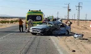 مصرع شخص واصابة آخرين في انقلاب سيارة ملاكي بالطريق الصحراوي الغربي