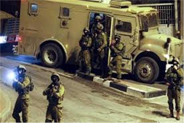 إعلام فلسطيني: وقوع اشتباكات مسلحة مع قوات الاحتلال بالضفة الغربية