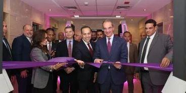 وزير الاتصالات يفتتح مركز تميز شركة"كومفولت"Commvault العالمية بالقاهرة