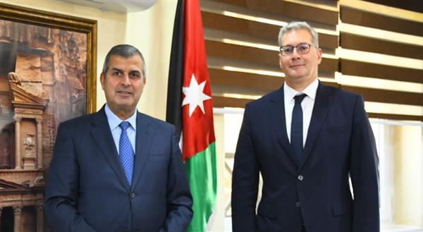 وزير البترول يجرى مباحثات مع نظيره الأردني حول الاستفادة من البنية التحتية المصرية