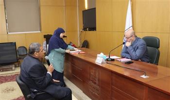   محافظ بني سويف يواصل عقد اللقاءات المفتوحة لمناقشة شكاوى المواطنين