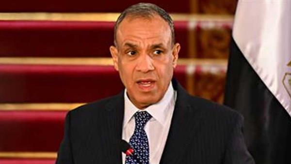 وزير الخارجية: نعمل على توسيع العلاقات مع تونس في مجال الطاقة الجديدة والمتجددة