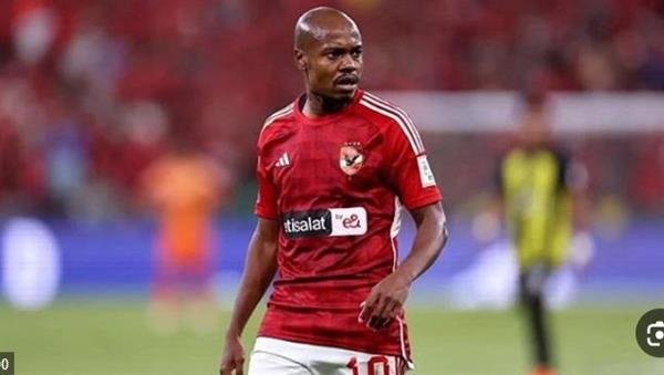 الأهلي يفسخ عقد بيرسي تاو بالتراضي