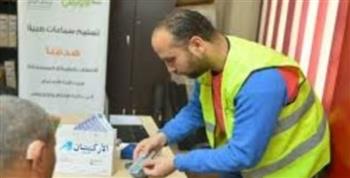   توزيع سماعات طبية للحالات المستحقة بالأسر الأكثر احتياجا في أسوان