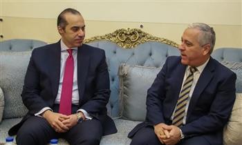  وزير الشئون النيابية والقانونية والتواصل السياسي يلتقي رئيس الوطنية للصحافة