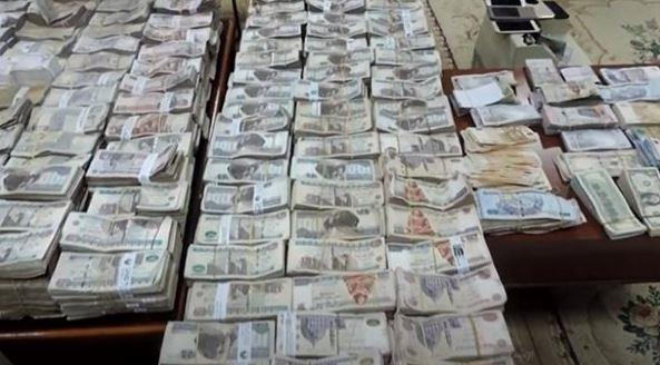 ضبط 4 أشخاص لقيامهم بغسـل 160 مليون جنيه من حصيلة الإتجار بالمخدرات