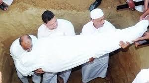   ما حكم دفن أكثر من ميت في قبر واحد؟ 