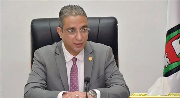 محافظ الفيوم يوجه بإحكام السيطرة على الأسواق لمجابهة الممارسات الاحتكارية