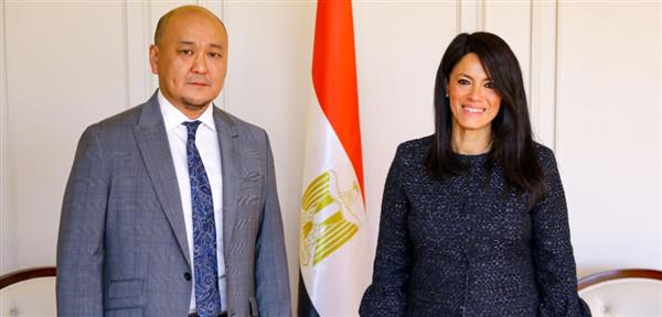 "المشاط" تبحث مع سفير منغوليا التعاون المستقبلي