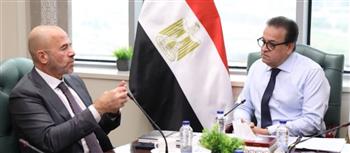   وزير الصحة يتابع مستجدات العمل بمشروع المدينة الطبية ويُوجه بتسريع التنفيذ