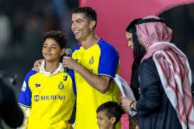   مدرب مصري يكشف كواليس تدريبه لنجل كريستيانو رونالدو