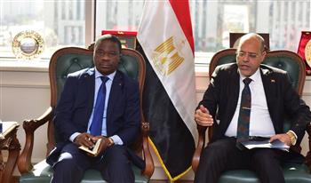   وزير العمل يلتقي سفير جمهورية كوت ديفوار لدى القاهرة لبحث الملفات المُشتركة