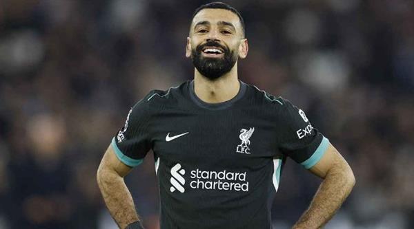 محمد صلاح: لا أفكر في الفوز بجائزة "البالون دور"