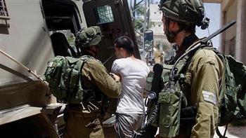   قوات الاحتلال تعتقل 6 فلسطينيين من مخيم عقبة جبر