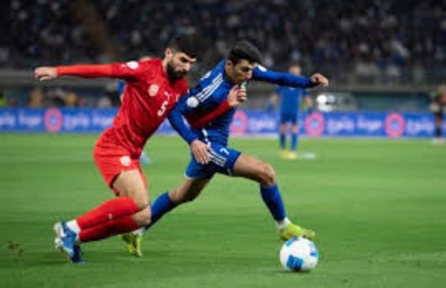 بعشرة لاعبين .. البحرين يفوز على الكويت ويتأهل إلى نهائي كأس الخليج