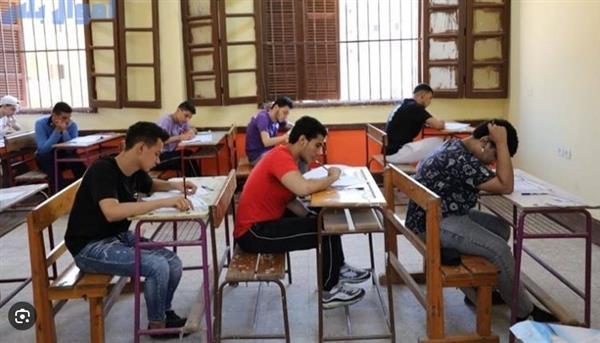 "التعليم" تعلن موعد امتحانات الثانوية العامة 2025