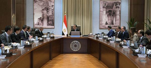 مدبولي يلتقي ممثل "نيسان العالمية" لاستعراض التوسّعات الجديدة للشركة اليابانية في مصر