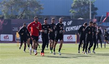   الأهلي يختتم تدريباته استعدادًا لمواجهة أورلاندو بايرتس