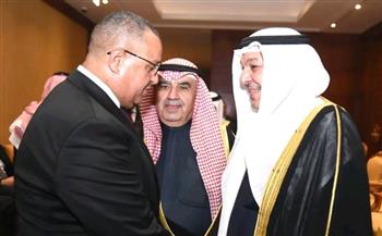   محافظ جنوب سيناء يشارك فعاليات الأسبوع الكويتي الـ15 في مصر
