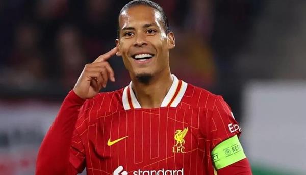 تقارير: ليفربول يقدم عرضا لتجديد عقد فان دايك