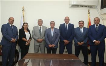   قبل 48 ساعة.. ياسر قمر يعلن قائمته النهائية لخوض انتخابات اتحاد الطائرة
