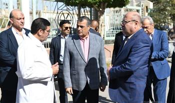   للإطمئنان على الخدمات المقدمة.. وزير الإنتاج الحربي يتفقد المركز الطبي التخصصي
