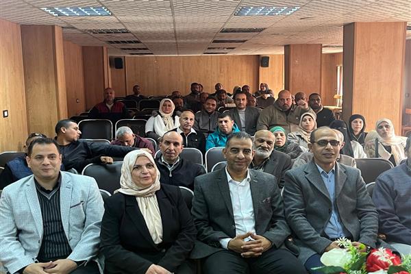 ندوة  تثقيفية حول السلامة والصحة المهنية بالهيئات الشبابية والرياضية بالقليوبية