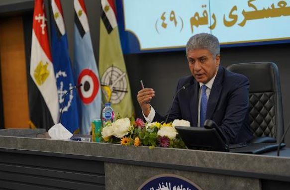 وزير السياحة يلتقي بالمُلحقين العسكريين المرشحين للعمل بالخارج