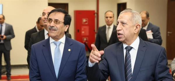 رئيس الأكاديمية العربية يستقبل مدير عام المنظمة العربية بجنوب الوادي