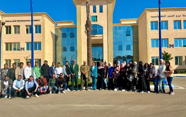 جامعة برج العرب التكنولوجية تهنئ الفائزين في انتخابات اتحاد طلاب الجامعة