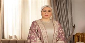   السيدة انتصار السيسي تهنئ منتخب كرة اليد للسيدات