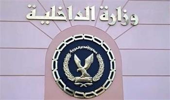  الداخلية تداهم مقر شركتين لإلحاق العمالة بالخارج