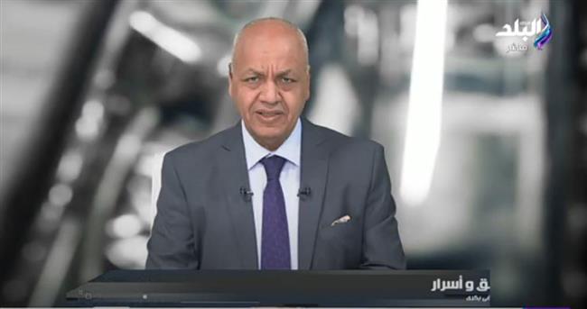 مصطفى بكري متسائلا : هل انسحاب الجيش السوري من حماة وراءه مخطط ؟