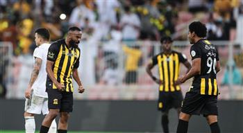   الدوري السعودي .. اتحاد جدة يعزز صدارته بفوزه القاتل على النصر