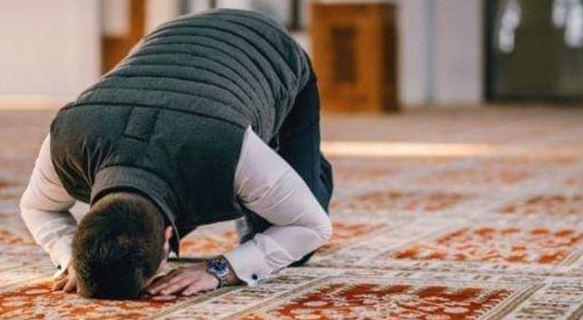 هل النوافل تغني عن الصلاة الفائتة؟