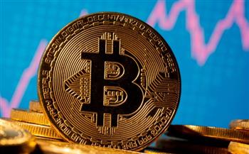   "بيتكوين" تعاود الصعود فوق 100 الف دولار وسط انتعاش ملحوظ بسوق العملات الرقمية
