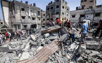 استشهاد 4 فلسطينيات في قصف إسرائيلي على منزل بشمال غزة