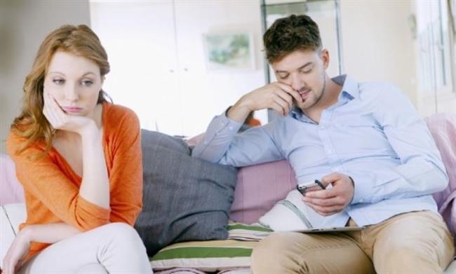 كيف تتعاملين مع تجاهل الزوج؟ نصائح ذهبية لاستعادة التواصل