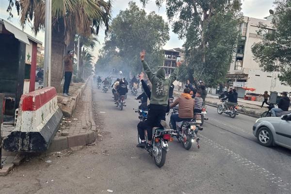 القاهرة الإخبارية: بيان رئيس الحكومة السورية أزال تخوفات المواطنين حول انتقال نظام الحكم في البلاد