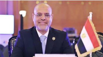   وزير العمل: استخراج شهادات "مزاولة الحرفة" و"مستوى المهارة" لـ 7516 عاملا بالمجان
