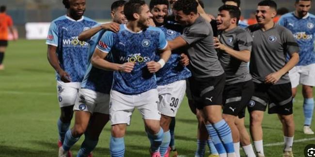 طاقم تحكيم تشادي لمباراة بيراميدز ودجوليبا