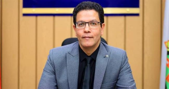 رئيس جامعة بنها يشارك في برنامج القيادات الجامعية المصرية في نسخته السادسة